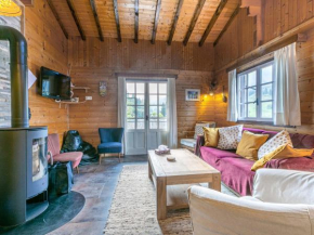 Chalet indépendant près des pistes, 3 chambres, WIFI, parking, belle exposition - FR-1-437-33